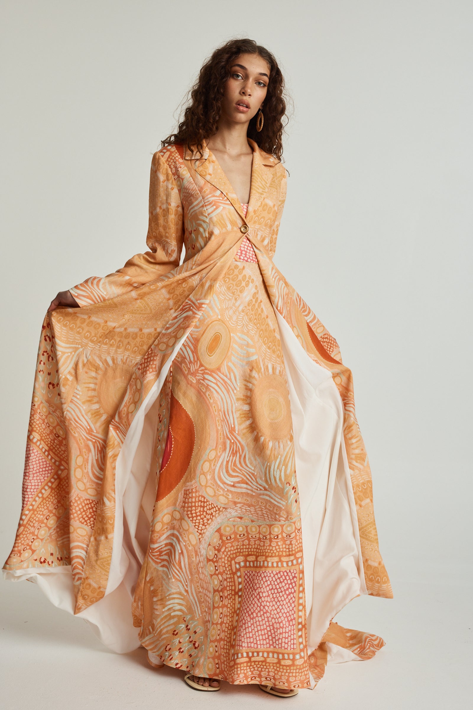 Gawngaan Linen Trench