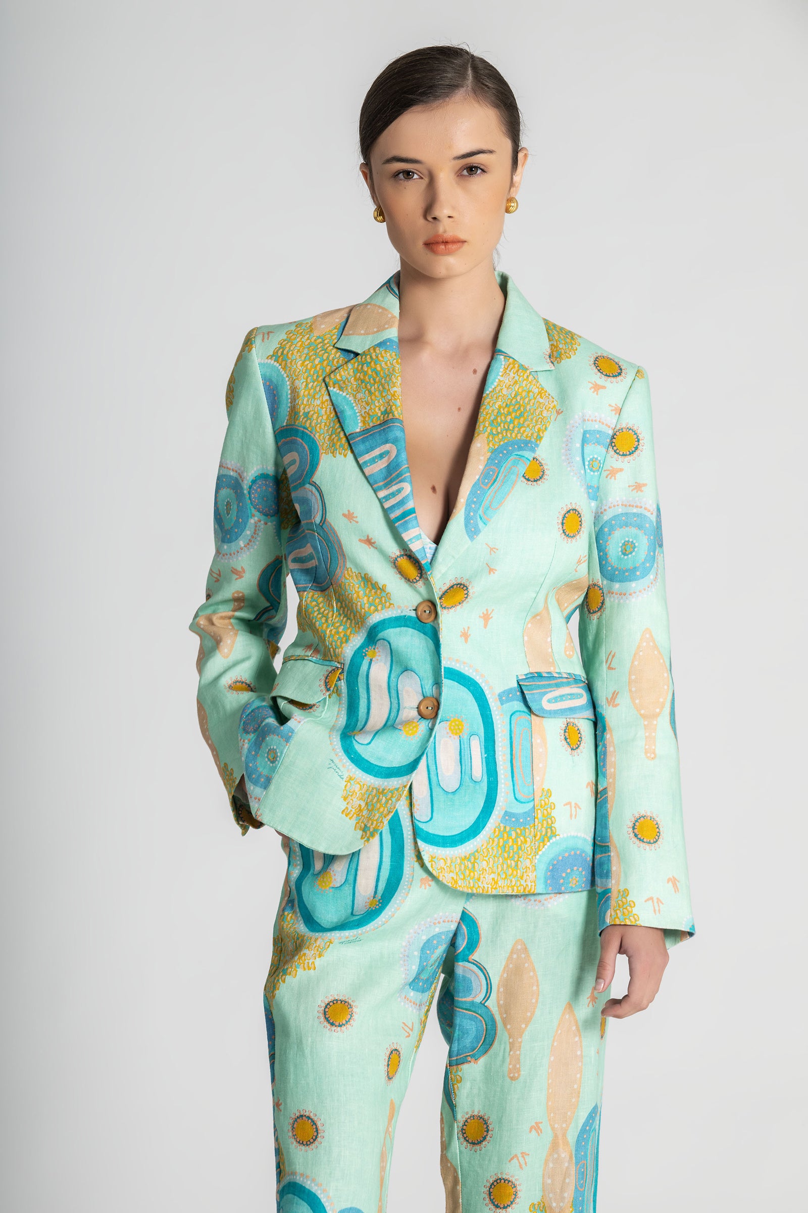 Ngaarlu Linen Slimline Comfort Jacket