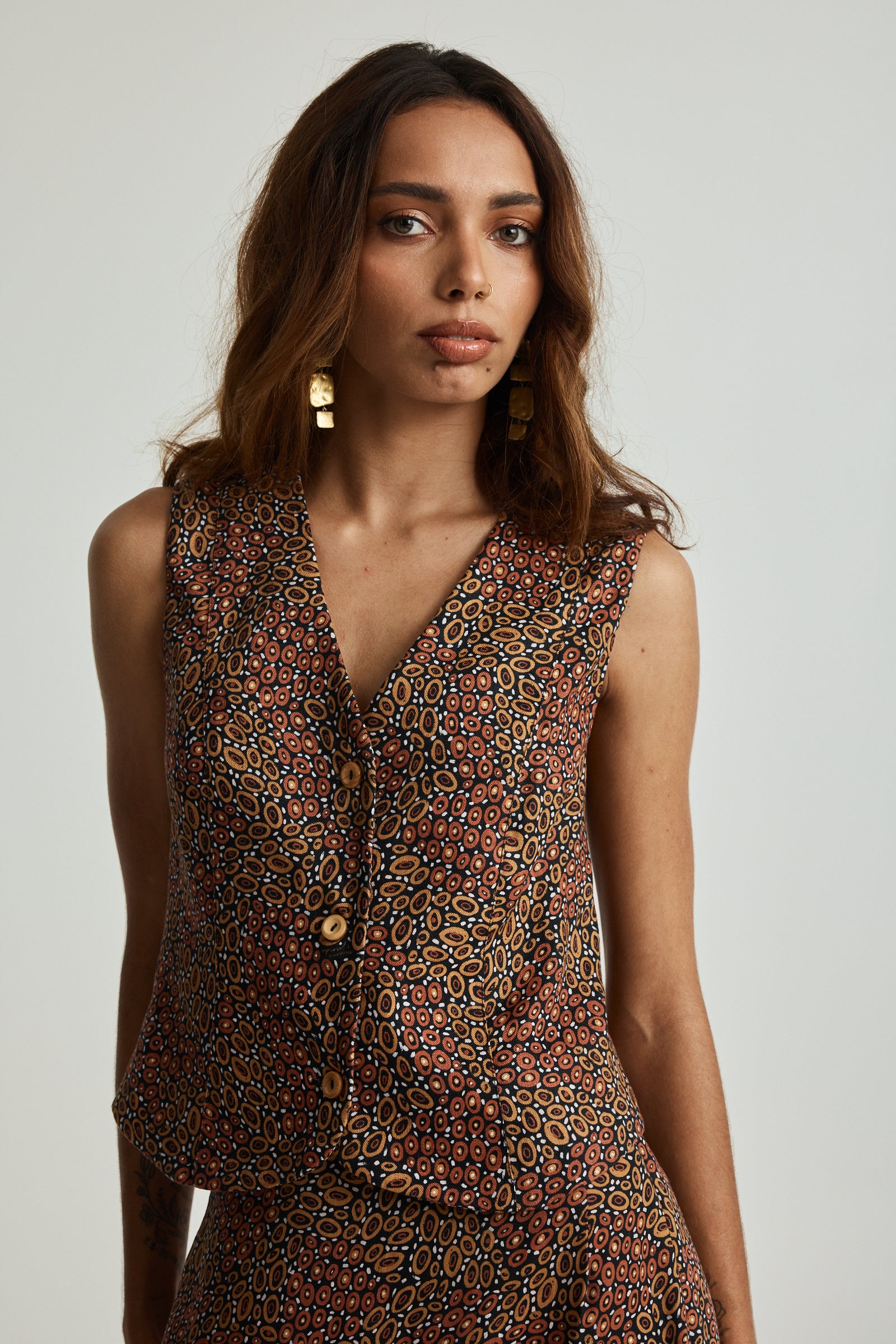 Jibaanga Chocolate Linen Vest (Ready To Wear)