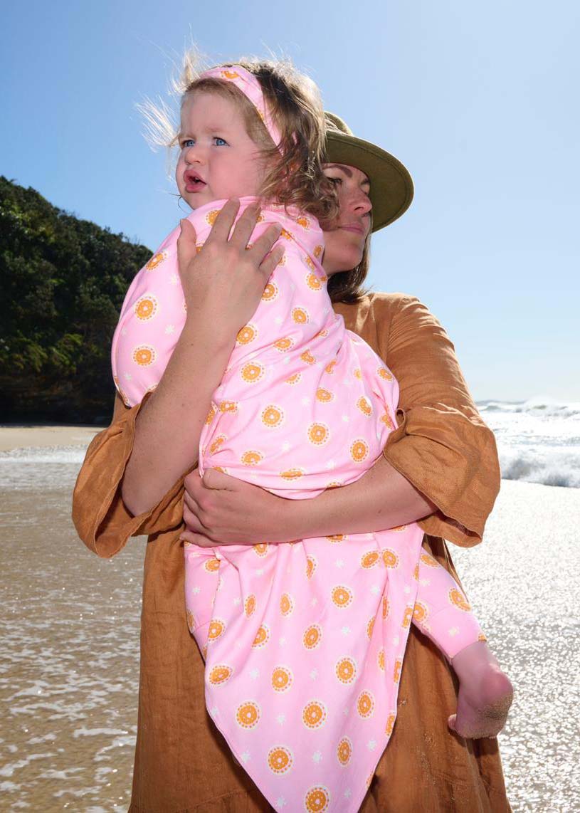 Buwaarr Swaddle
