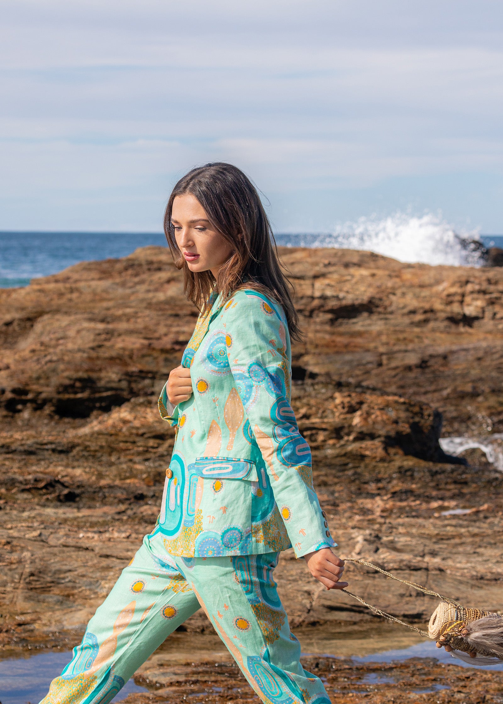 Collectors Edit | Ngaarlu Linen Slimline Comfort Jacket