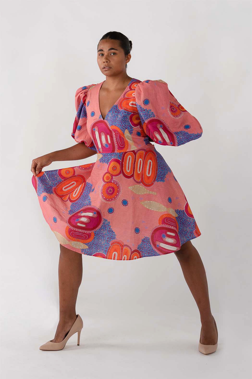 Collectors Edit | Yaara Full Sleeve Keyhole Linen Dress