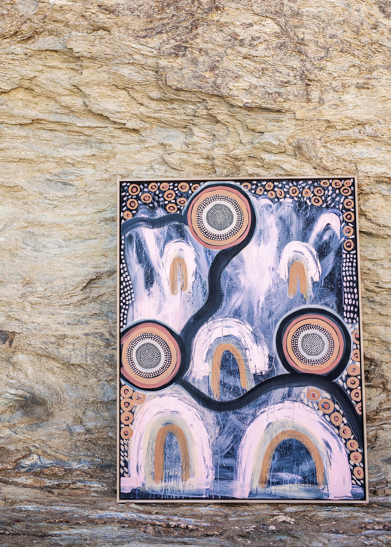 Girrwaa Canvas Print Edition