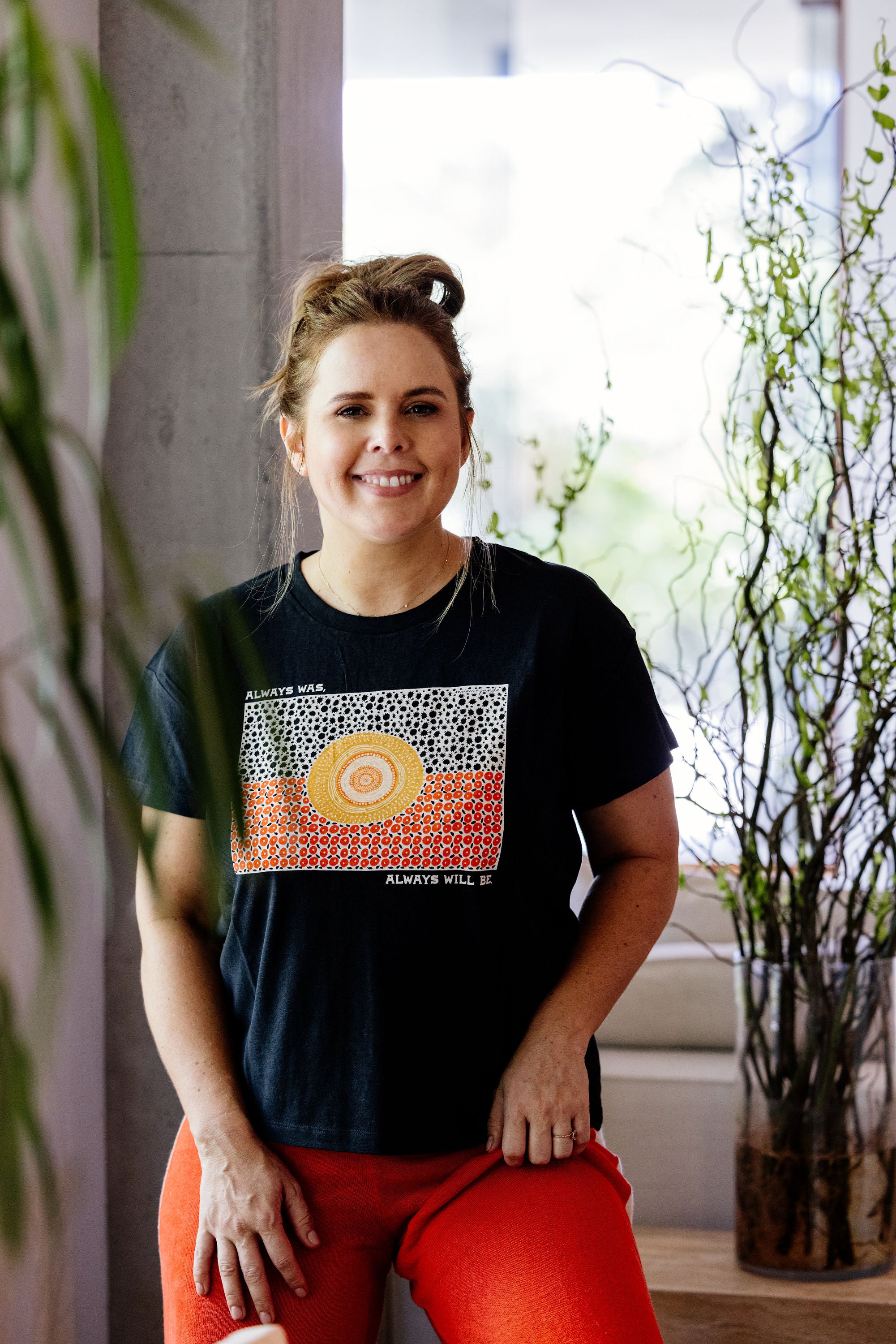 Womens Jagun Black Flag Tee