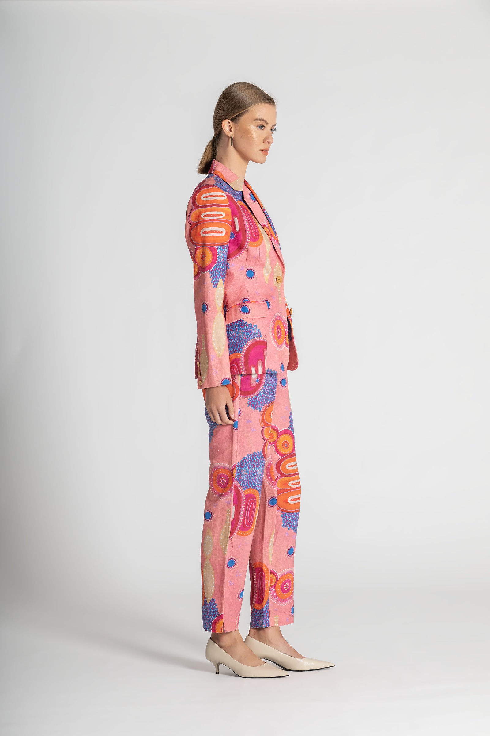 Yaara Linen Flattering Pant